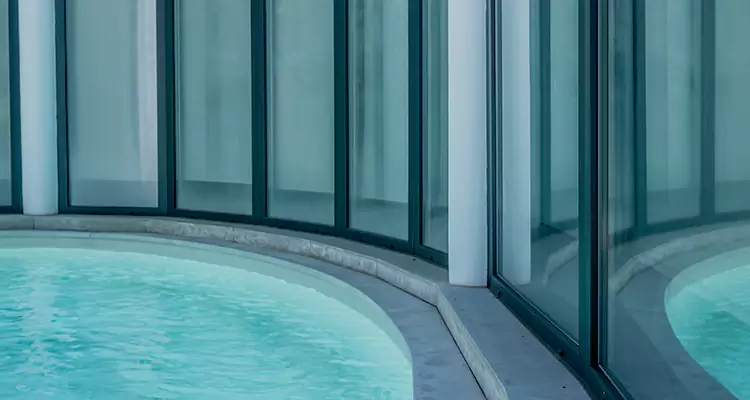 Repair Polyester Screen for Pool Enclosure in Glenvar Heights, FL