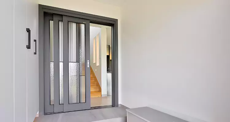 Commercial Sliding Door Contractor in Glenvar Heights, FL